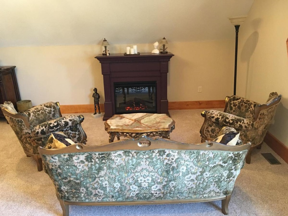 Attwood House Bed and Breakfast near Manhattan, KS Image 18